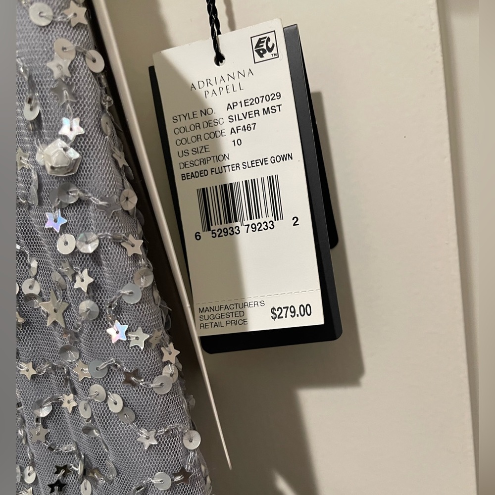 NWT Stunning silver dress (VIDEO INCLUDED) (Size 10) - Picture 4 of 4